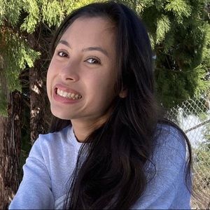 Meet your Posher, Lily